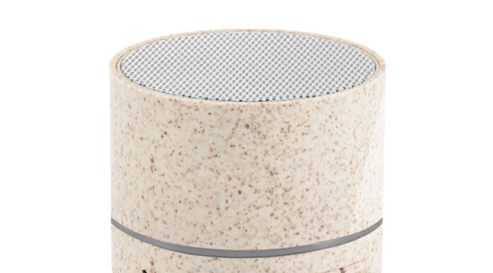 Гаджеты из экоматериалов