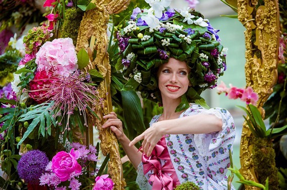 Фестиваль цветов в Санкт-Петербурге: бал, выставка и флористическое шоу