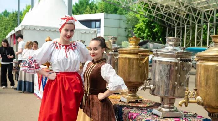 12 июня «САМОВАРФЕСТ» показал всю палитру этнокреативной России