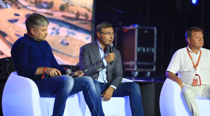 Презентация Университета креативных индустрий