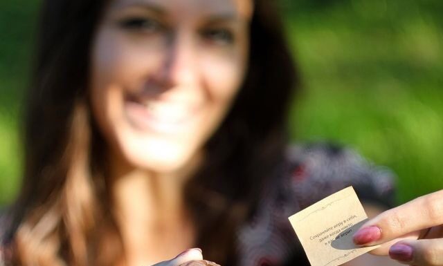 LAVRENTEV возрождает шоколад с пожеланиями внутри