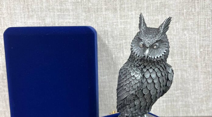 Настольная композиция «Сова с книгами»