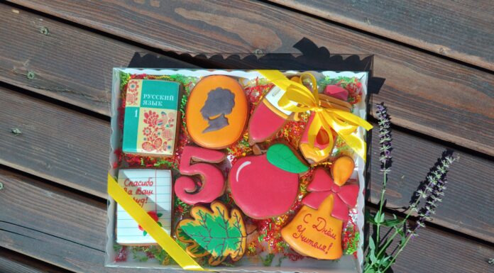 Учителю русского языка