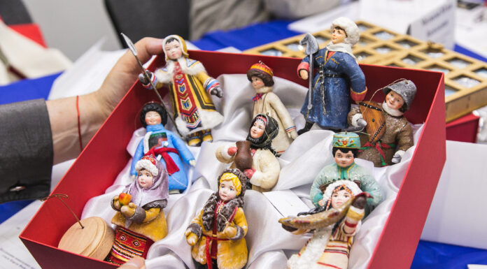 Коллекция ватной игрушки «Россия многонациональная»