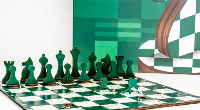 Наборы деревянных пазлов «Шахматы»