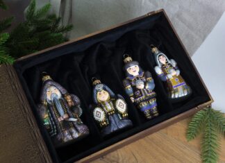 Коллекция стеклянных ёлочных игрушек «Олонхо-1»