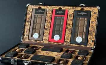 Премиальный кейс с шоколадом и конфетами ручной работы